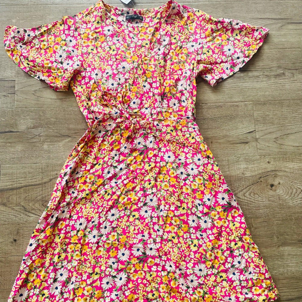 Dress color flower